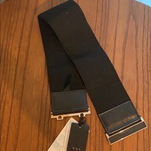 MNG Black stretch belt never worn
